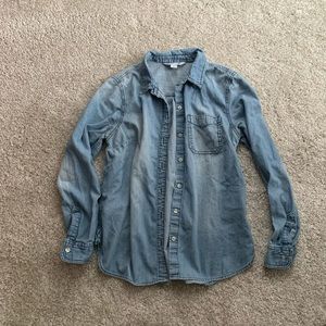 Chambray women’s top (fits as S)